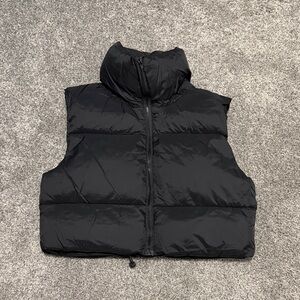 Amazon Women's Black Puffer Vest